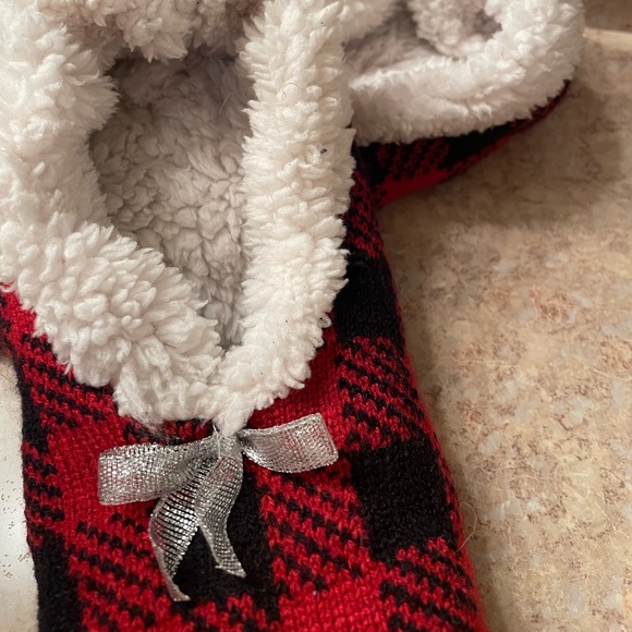 Buffalo Plaid Slippers - Picture 3 of 4